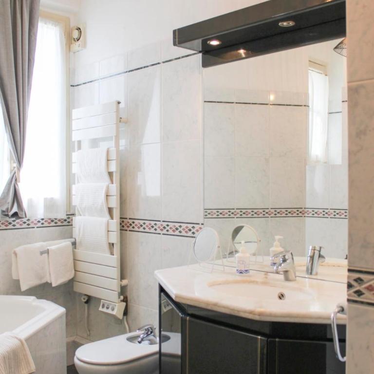 Lovely Paris flat close to Eiffel Tower - Appartement - 14