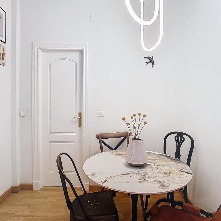 "Trinidad 7 Duplex" -next to the historic center- - Deluxe One-Bedroom Apartment with Harbor View - 6