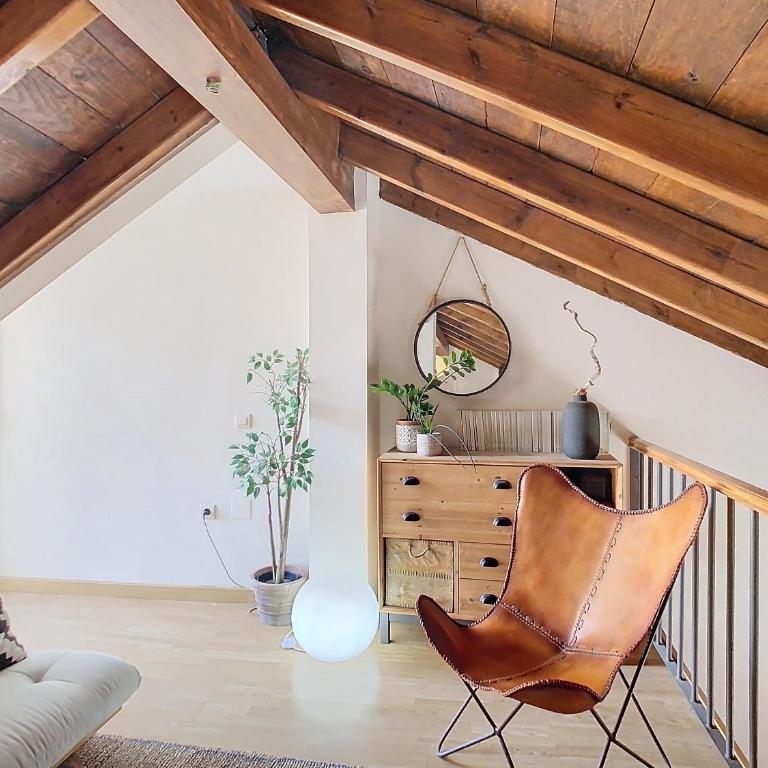 "Trinidad 7 Duplex" -next to the historic center- - Deluxe One-Bedroom Apartment with Harbor View - 19