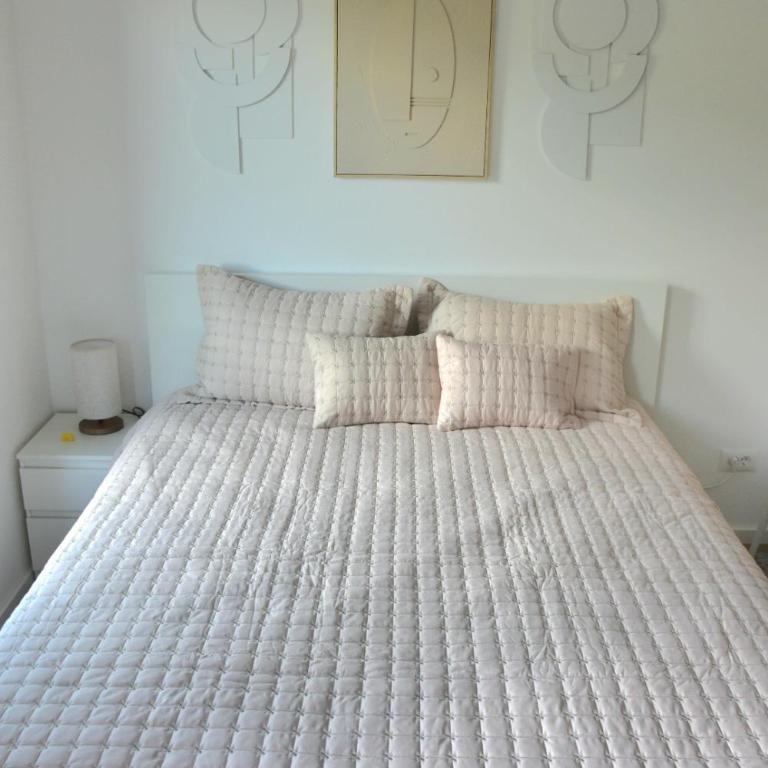 Riverview 26 - One-Bedroom Apartment - 5
