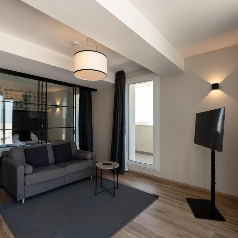 Hotel Sporting Riccione - Suite Panoramic con Terrazza e Vasca Idromassaggio - Fronte Mare - 10