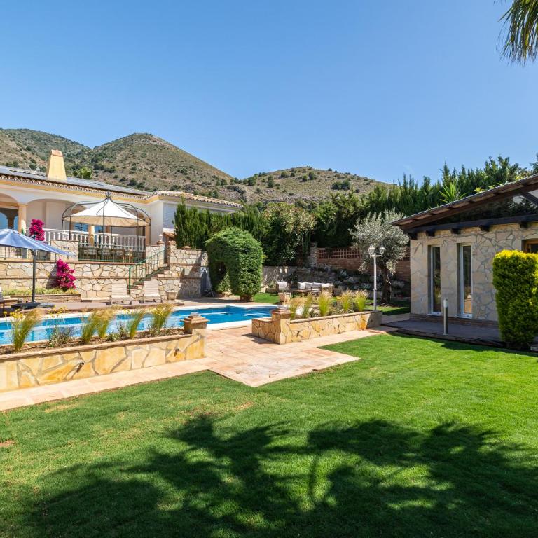 Villa Sanjurjo - Villa with Private Pool - 12