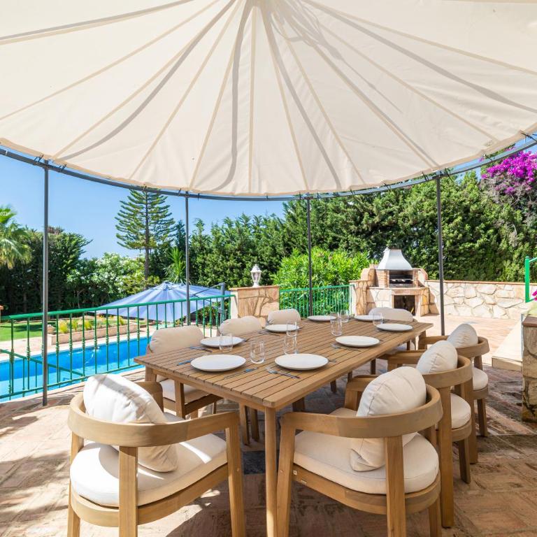 Villa Sanjurjo - Villa with Private Pool - 15