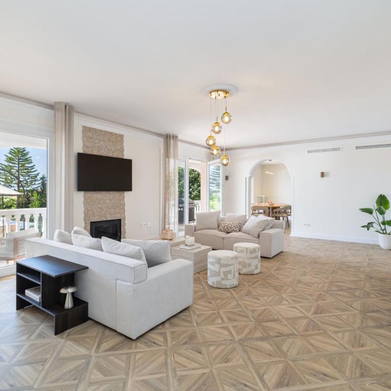 Villa Sanjurjo - Villa with Private Pool - 27