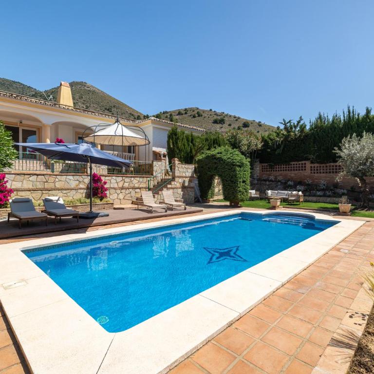 Villa Sanjurjo - Villa with Private Pool - 8