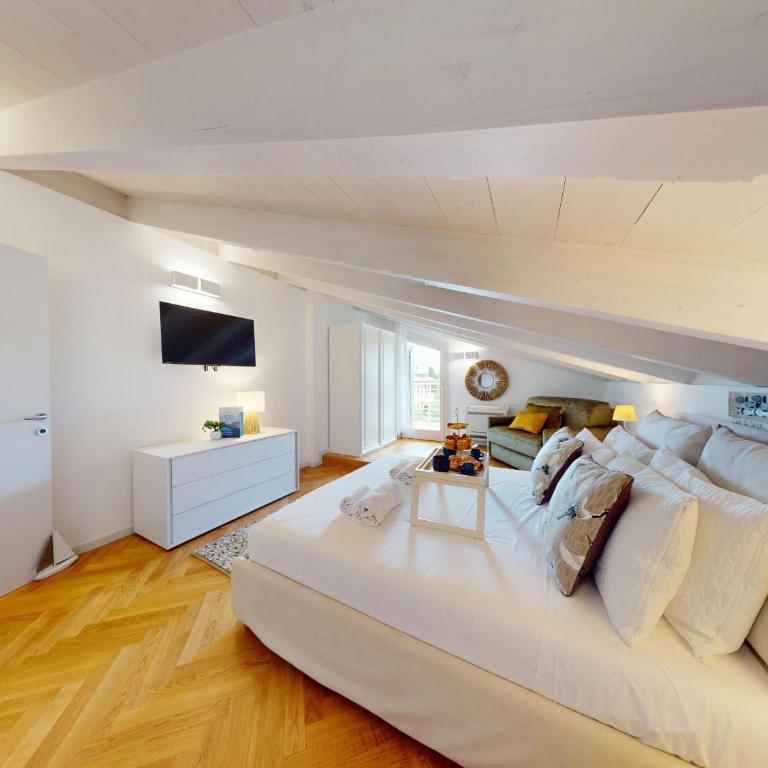 Sirmio Dream View Suite by Bookinggardalake - Appartamento con Vista e Balcone - 14