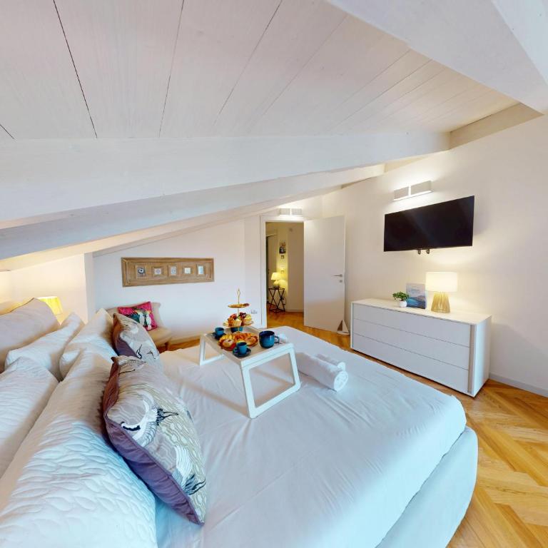 Sirmio Dream View Suite by Bookinggardalake - Appartamento con Vista e Balcone - 64