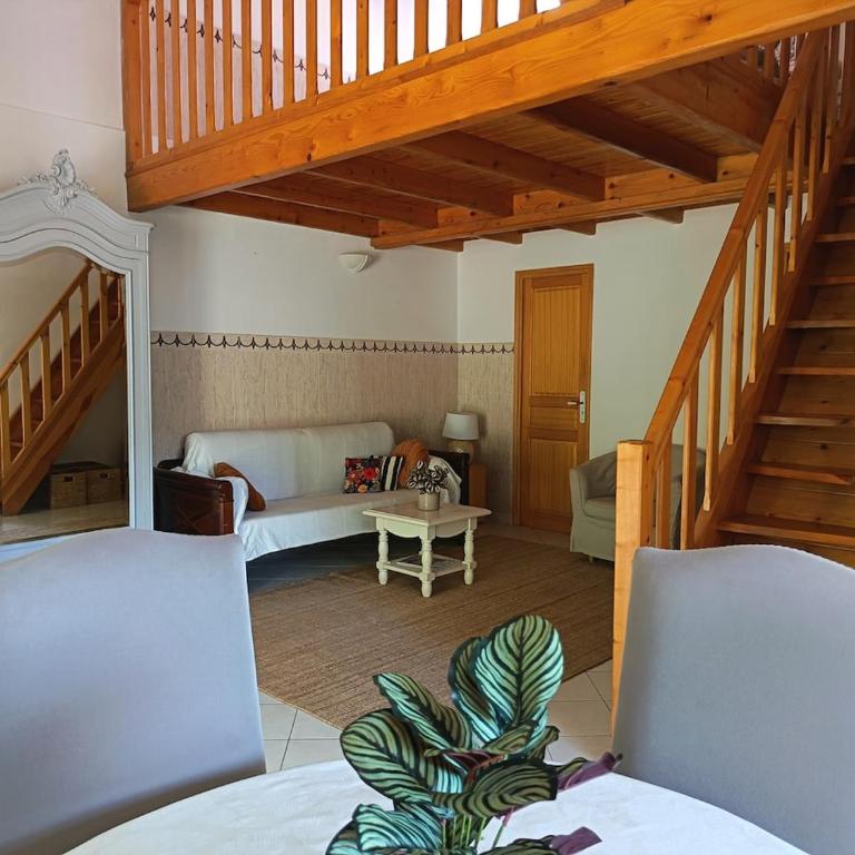 Maison Alkinoos - Jardin vue sur le Baou - Appartement 3 Chambres - 2