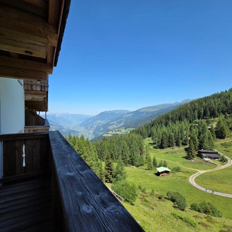 Berghotel Gerlosstein - Familienzimmer mit Bergblick - 4