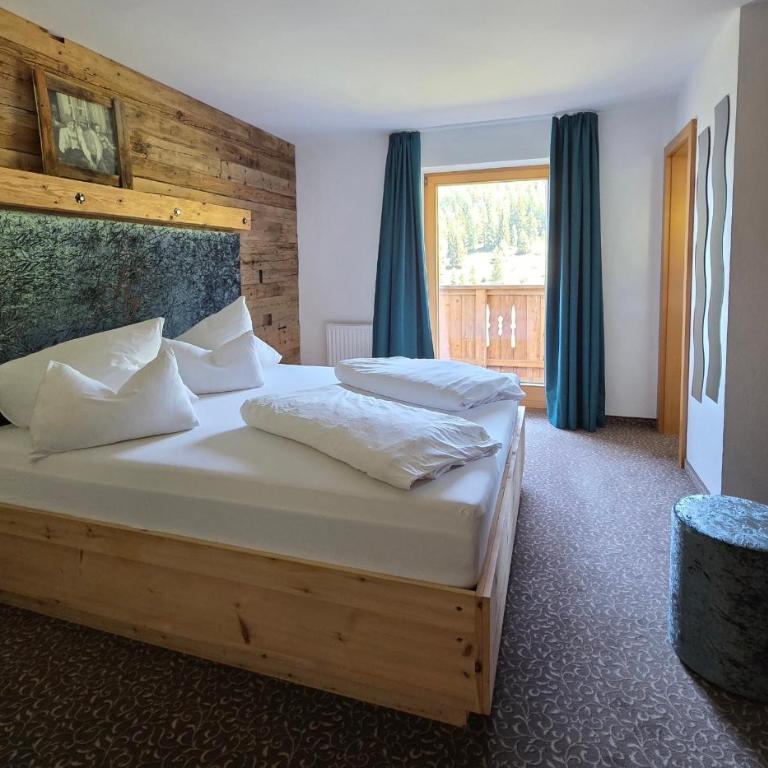 Berghotel Gerlosstein - Doppelzimmer mit Balkon - 1