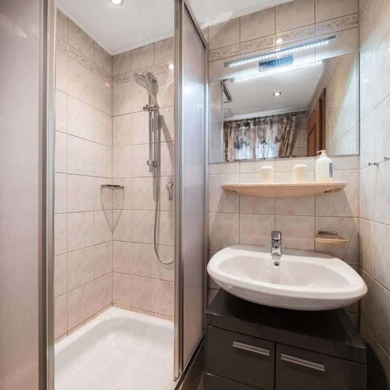 Appartements Sonnberg by we rent - Apartamento con vistas a las montañas - 4