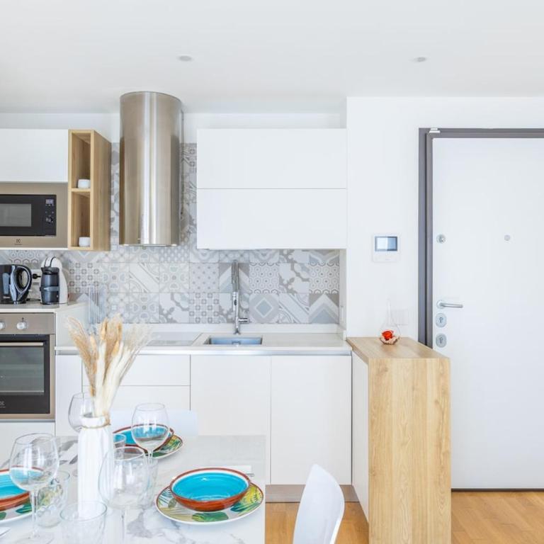 City Stay Luxury and Design, 4 beds with AC - Appartamento con 2 Camere da Letto - 11