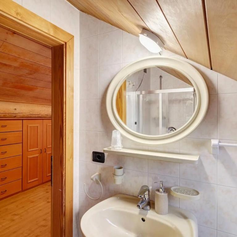 Baita Toilà - Wi-Fi e Parking - Appartamento con 2 Camere da Letto - 12