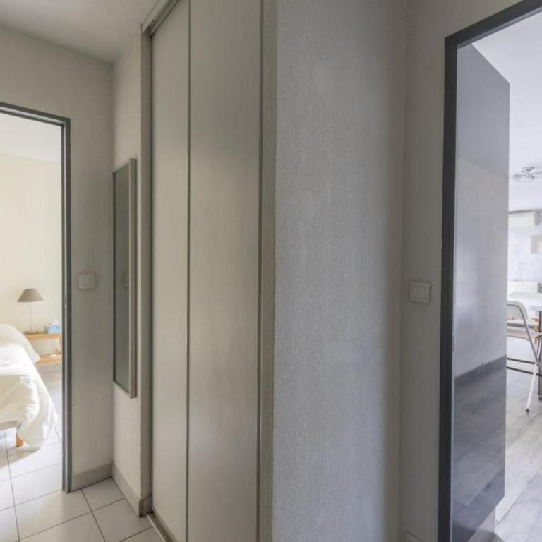 Beautiful Port Marianne Apt, Private Parking, 4 people - Apartment mit 2 Schlafzimmern - 29