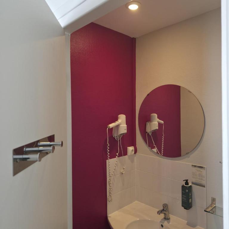 The Originals City, Hôtel Le Savoy, Caen - Chambre Double Confort - 10