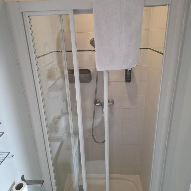 The Originals City, Hôtel Le Savoy, Caen - Chambre Double Confort - 11