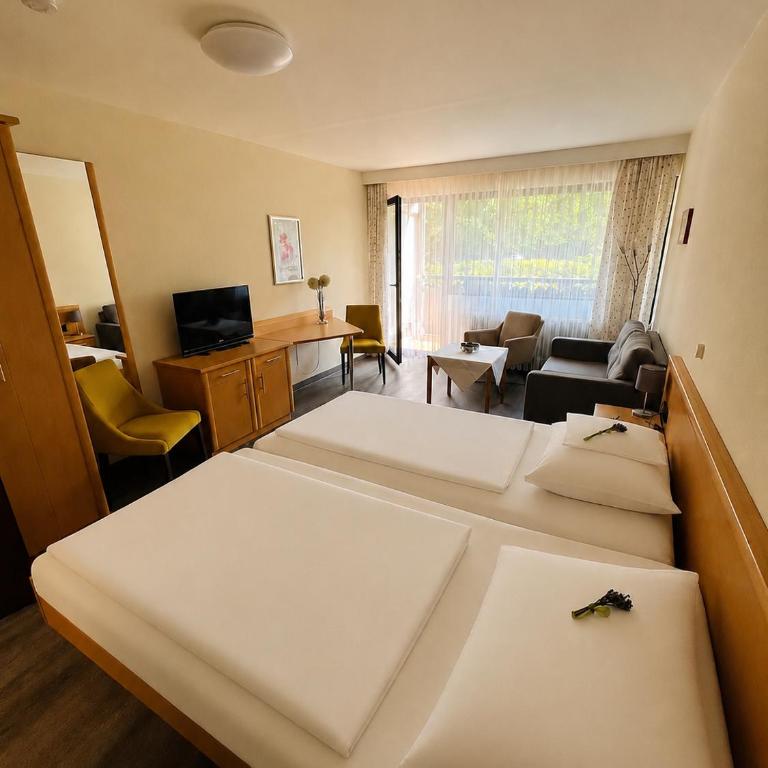 Gästehaus Huber - Hotel Garni - Apartment mit Balkon - 2