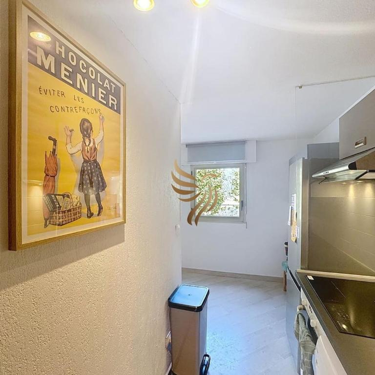 Édenia, AC,balcony swimming pool, Wi-Fi & parking - Apartment - 28