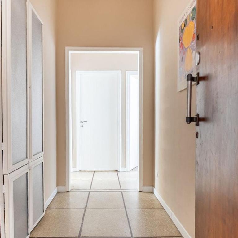Modern 2BR Apt w-Balcony e AC near VaticanMuseums - Appartamento con 2 Camere da Letto - 36
