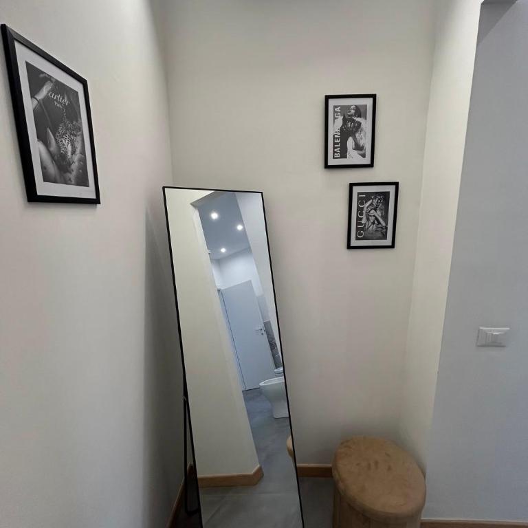 Suite Leopardi Palermo - Double Room with Private Bathroom - 4