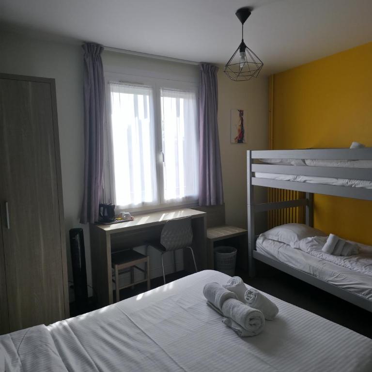 The Originals City, Hôtel Le Savoy, Caen - Chambre Quadruple - 6