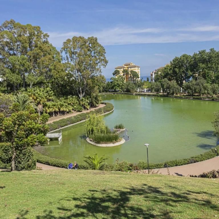 BenalBeach Zafiro Spacious 46m2 with Garden & Side Sea View - Studio-Apartment - 55