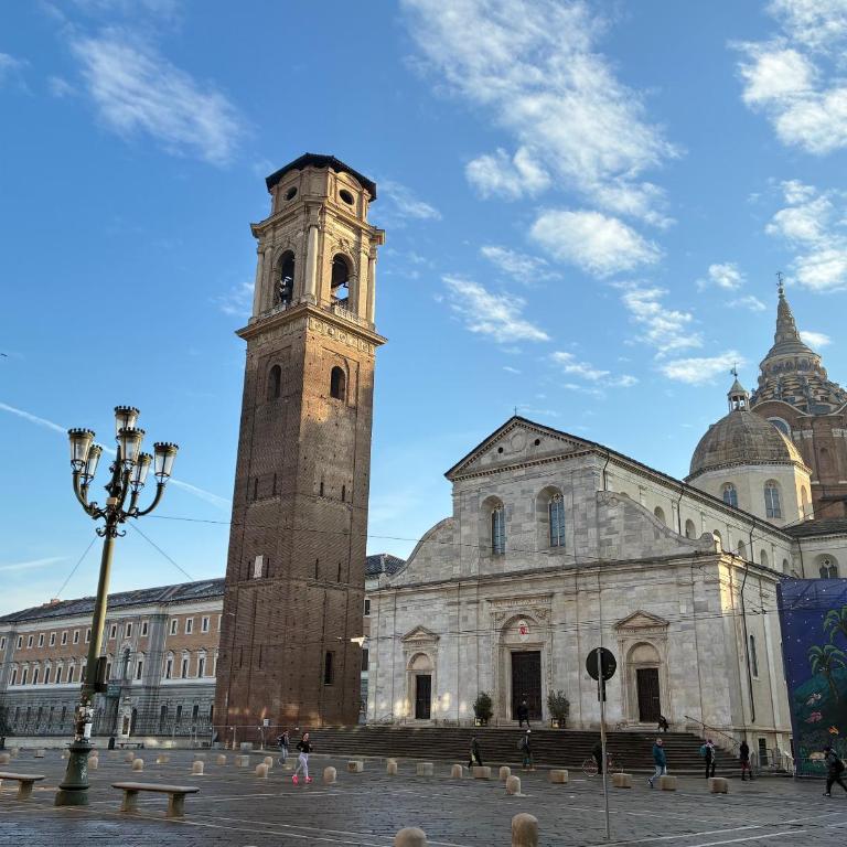 Raffinato Quadrilocale nel cuore di Torino - Appartamento Premium con 3 Camere da Letto e Balcone - 31