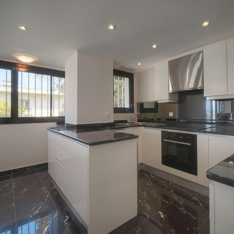 Anie 3-Room Apartment Parking - Appartement 2 Chambres - 32
