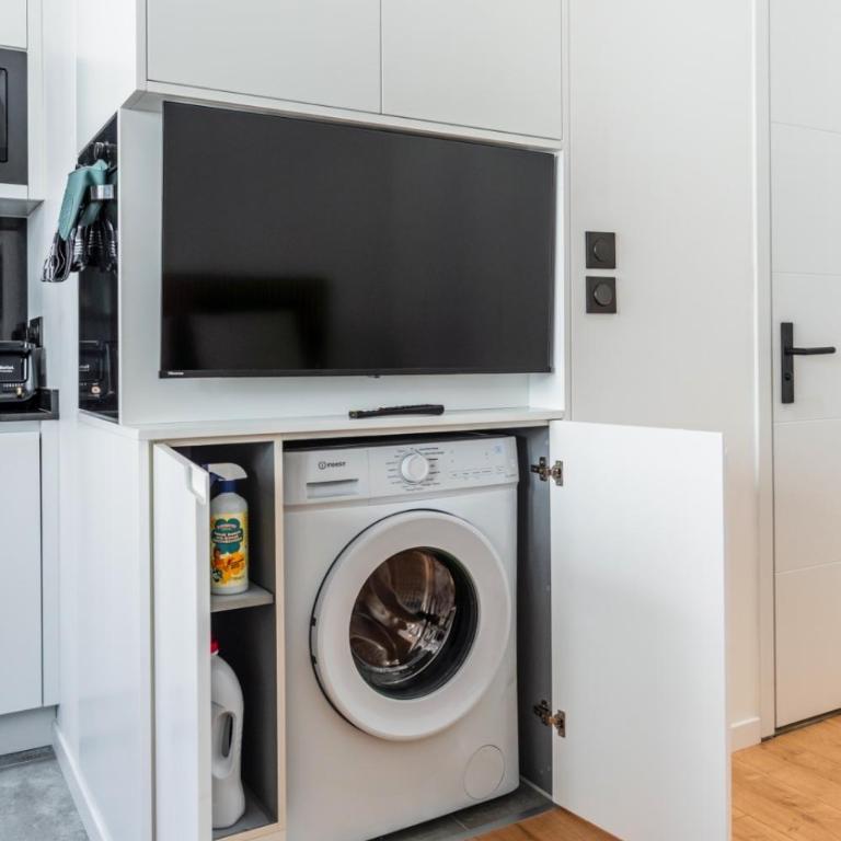 Climatisé, Luxe, Refait à neuf, à 300m de la gare SNCF - Apartment mit 1 Schlafzimmer - 5