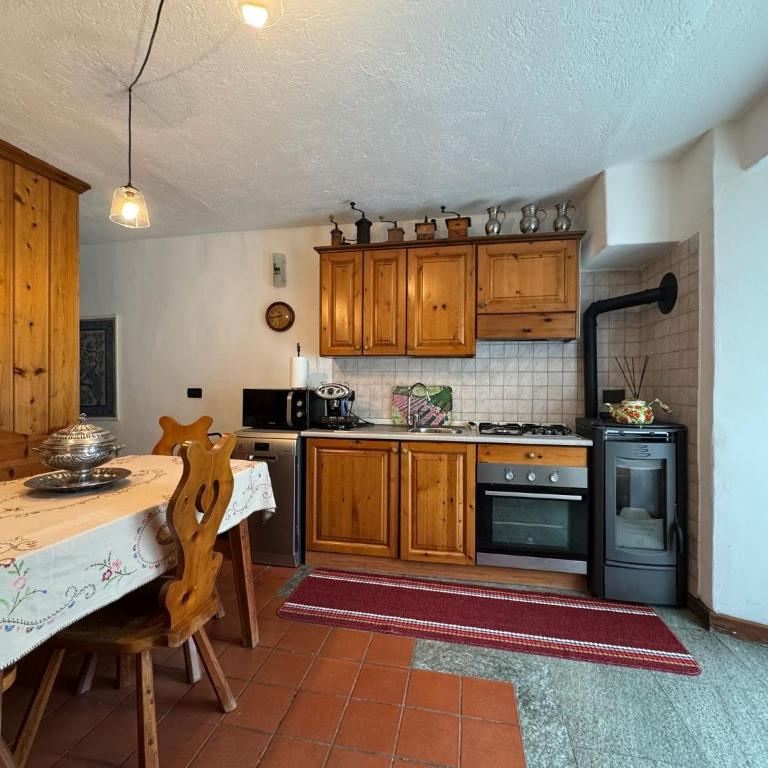 We are 4810 Petit coin Courmayeur - Apartment mit 1 Schlafzimmer - 12