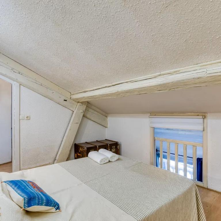 T3 avec TERRASSE avec VUE EXCEPTIONNELLE sur les QUAIS de SETE - Apartment - 9