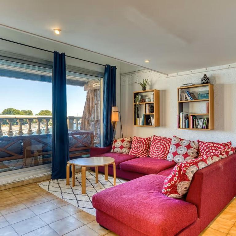 T3 avec TERRASSE avec VUE EXCEPTIONNELLE sur les QUAIS de SETE - Apartment - 34