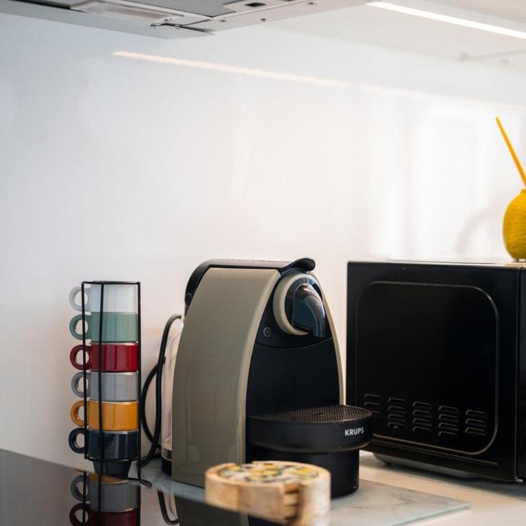 Le LEMON studio centre ville parking gratuit climatisation - Appartement - 23