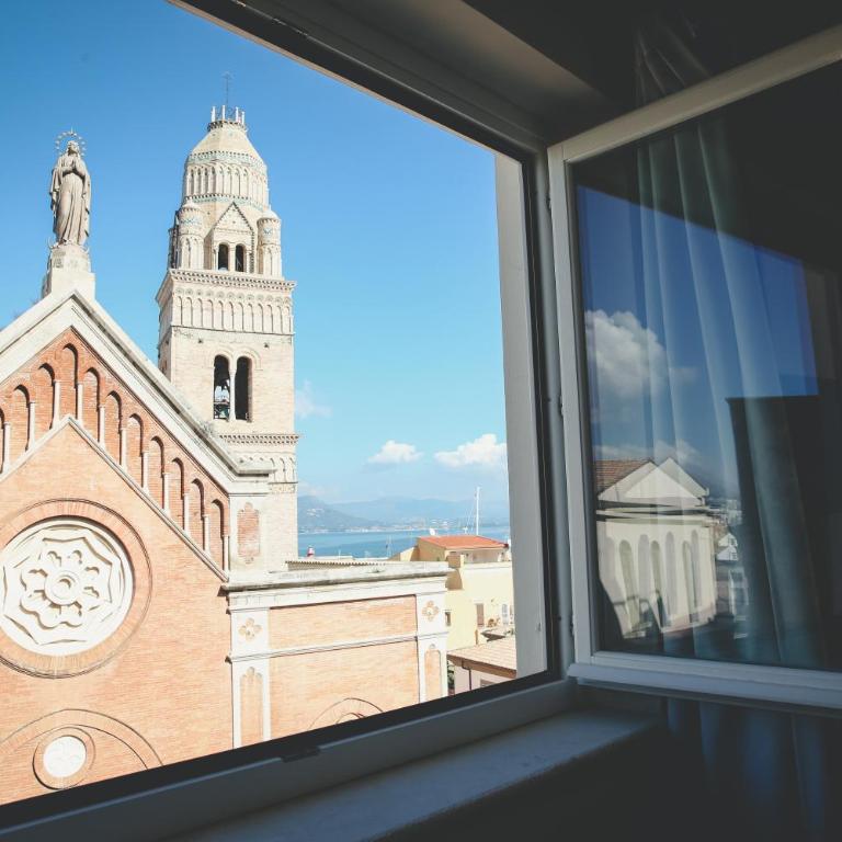 Il Viaggiatore Gaeta Medievale B&B - Deluxe Double Room with Balcony and Sea View - 15