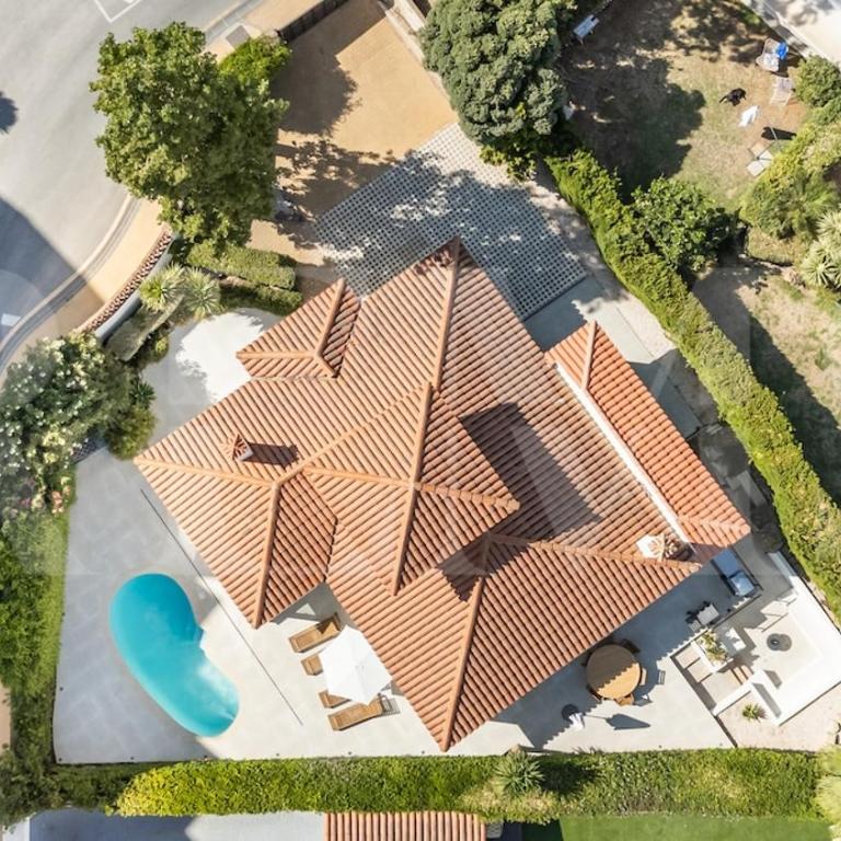 Exclusive 4BR Family Villa with Pool & BBQ REMS - Villa with Private Pool - 2