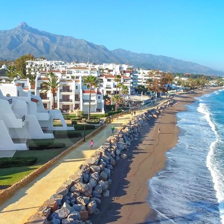 Exclusive 4BR Family Villa with Pool & BBQ REMS - Villa with Private Pool - 20
