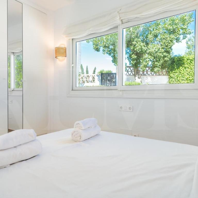 Exclusive 4BR Family Villa with Pool & BBQ REMS - Villa with Private Pool - 33