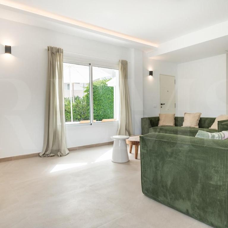 Exclusive 4BR Family Villa with Pool & BBQ REMS - Villa with Private Pool - 43