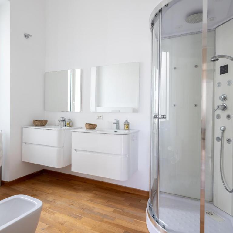 Elegant Charme Apartment near Cinque Terre Free Garage 600m far - Three-Bedroom Apartment - 22