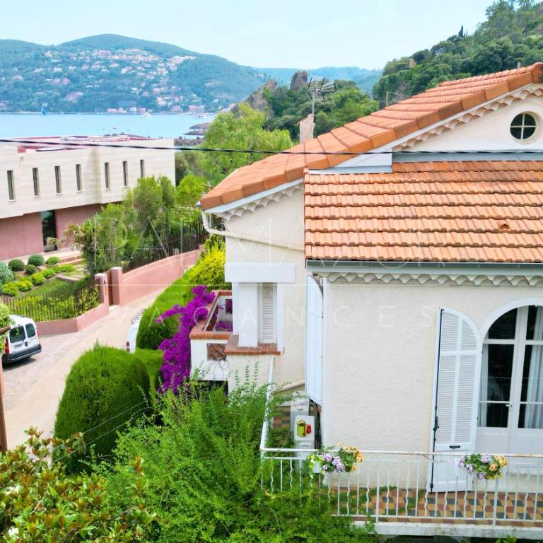 Villa Méditerranéenne, Piscine, Plage La Raguette - Palmazur Vacances - Villa 3 Chambres - 2