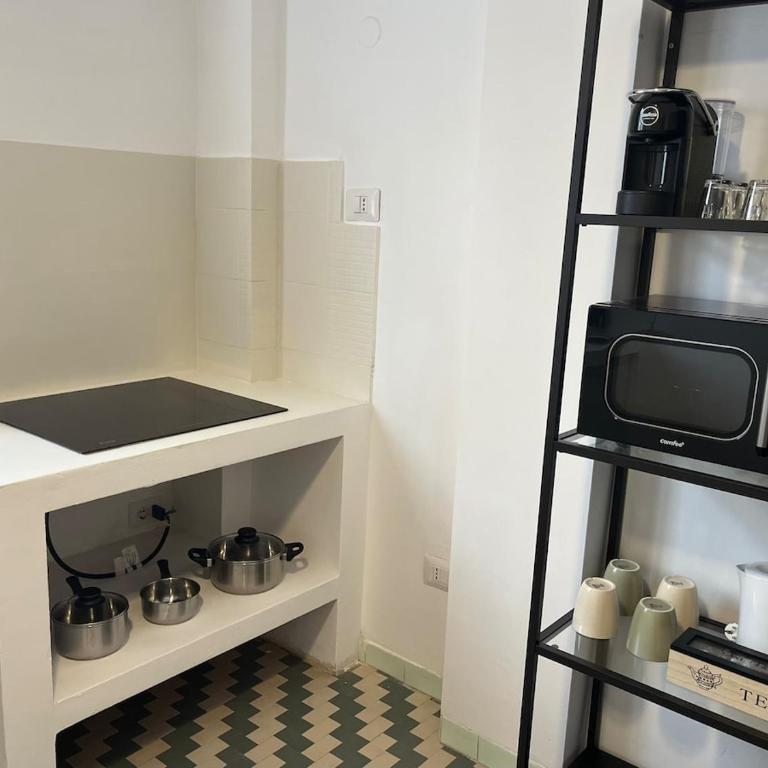 Elegante appartamento a Cagliari -2 camere-6 ospiti - Two-Bedroom Apartment with Balcony - 9