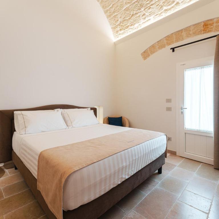 Notabile Rooms - Puglia Mia Apartments - Camera Matrimoniale Deluxe - 16