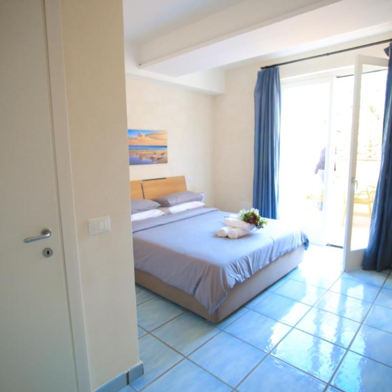 Il Viaggiatore Gaeta Medievale B&B - Deluxe Double Room with Balcony and Sea View - 18