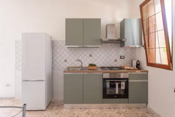 Napoli 56 - Appartamento con 2 Camere da Letto - 1