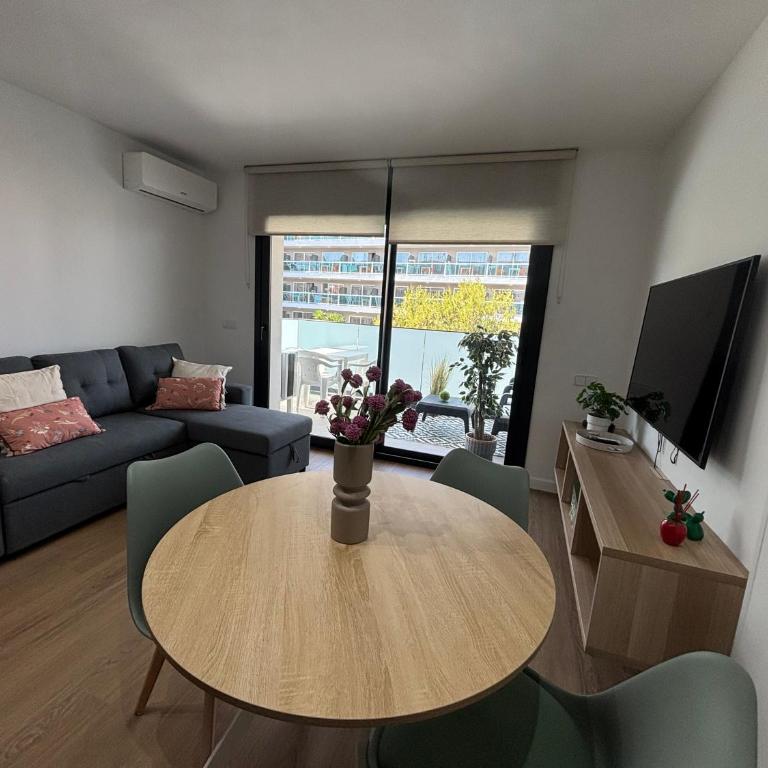 Loresol - One-Bedroom Apartment - 28