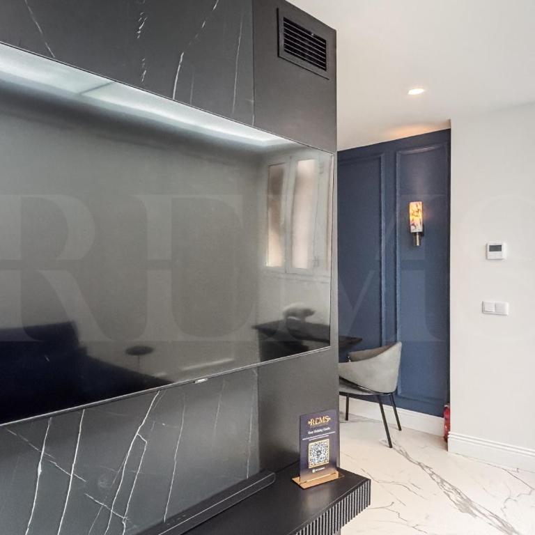 Modern gem in heart of Málaga, near sights REMS - Apartamento de 1 dormitorio - 4