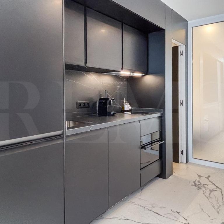 Modern gem in heart of Málaga, near sights REMS - Apartamento de 1 dormitorio - 5