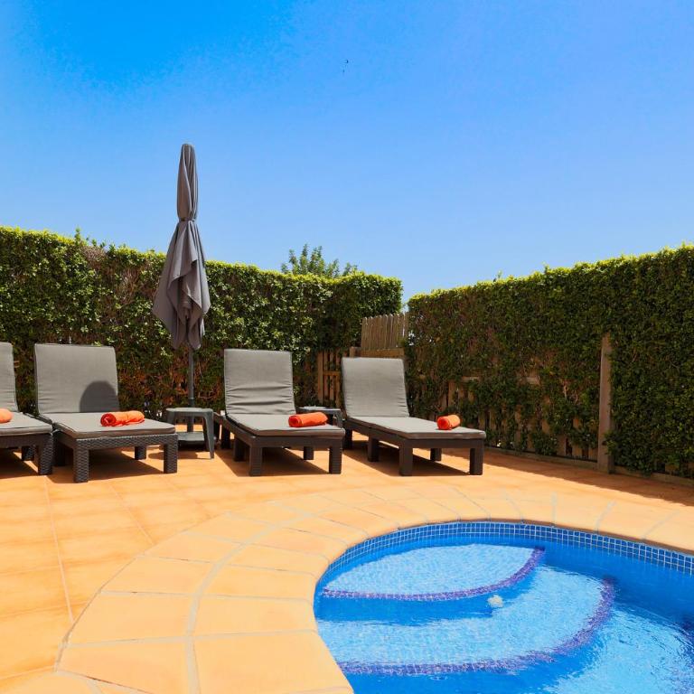 Villa With South Facing Terrace and Private Pool - Villa de 3 dormitorios - 41