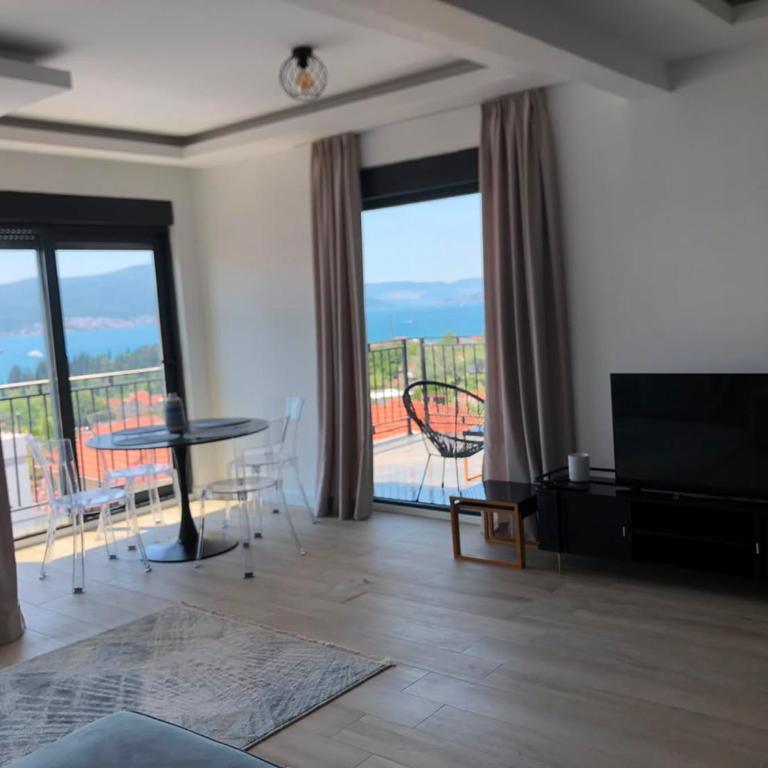 Tivat Panorama Residence - Apartment mit 2 Schlafzimmern - 44