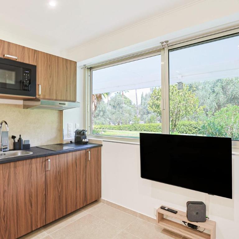 Upstays Cosy Studio 15m2 with pool and quiet - Appartement 1 Chambre - 12